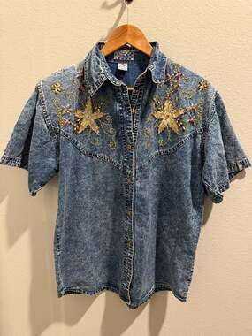 Vintage Pretty Bleu 80's 90's Denim Acid Wash Bedazzled Button Women's top Large